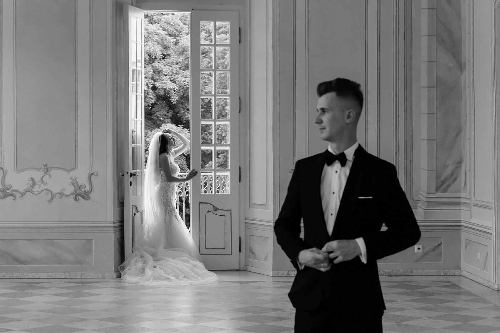 pałac w Kurozwękach fotografia ślubna Tarnów bialaramka